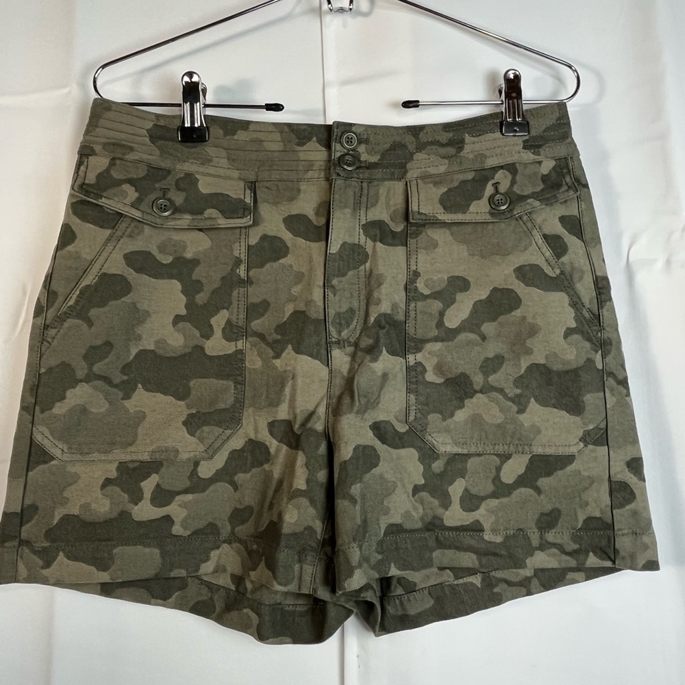 Camo Green Women's Shorts